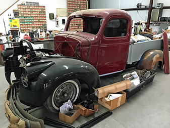 1946 Chevy Truck - Restored by Lone Star Street Rods Castell TX